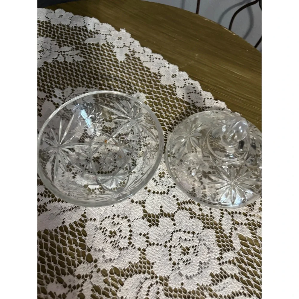 Vintage Clear Pressed Glass Starburst Candy Dish with Lid Round Trinket Jar